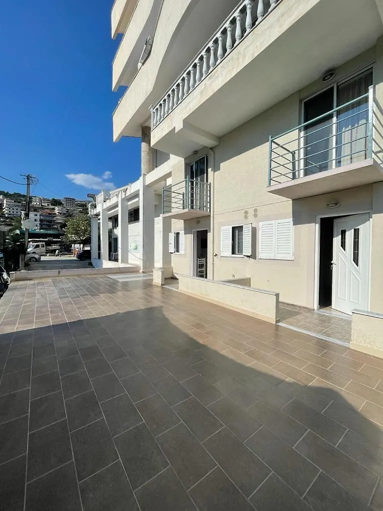 Joni'S Apartments Sarande